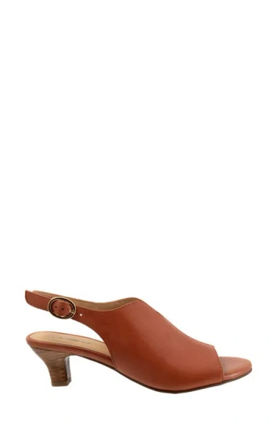 Trotters Norma Slingback Sandal In Multi