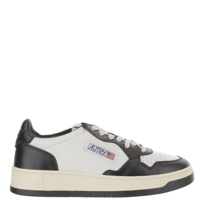 Autry Medalist Low Sneakers In Calf Leather With Perforated Toe In Black