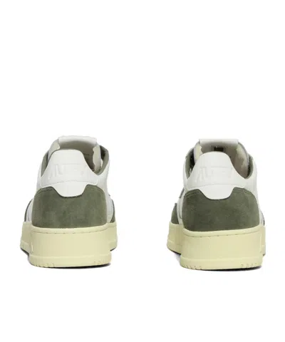 Autry Round-toe Sneakers In White