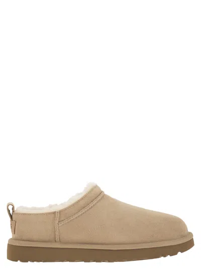 Ugg Short Suede Ankle Boots With Shearling Lining And Pull Tab In Multi