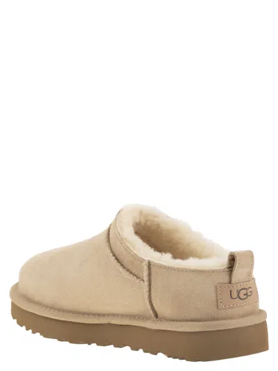 Ugg Short Suede Ankle Boots With Shearling Lining And Pull Tab In Multi