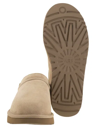 Ugg Short Suede Ankle Boots With Shearling Lining And Pull Tab In Multi