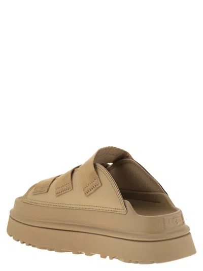 Ugg W Goldenglow Slide Dark Sand In Multi