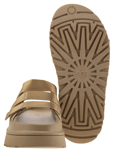 Ugg W Goldenglow Slide Dark Sand In Multi