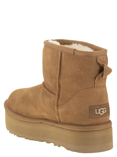 Ugg Classic Mini Platform Chestnut Boot In Transparent