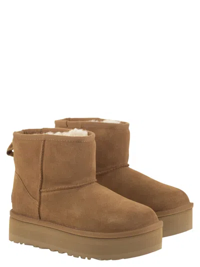 Ugg Classic Mini Platform Chestnut Boot In Transparent