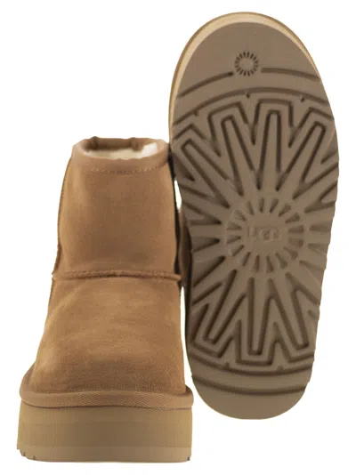 Ugg Classic Mini Platform Chestnut Boot In Transparent