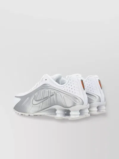 Nike Wave Effect Low Top Sneakers In Yellow