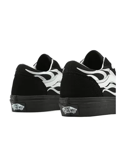 Vans "old Skool" Sneaker In Black