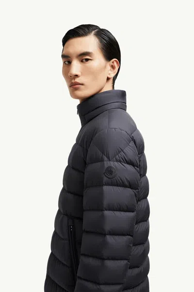 Moncler Arneb Lightweight Micro Chic Down Jacket In Black