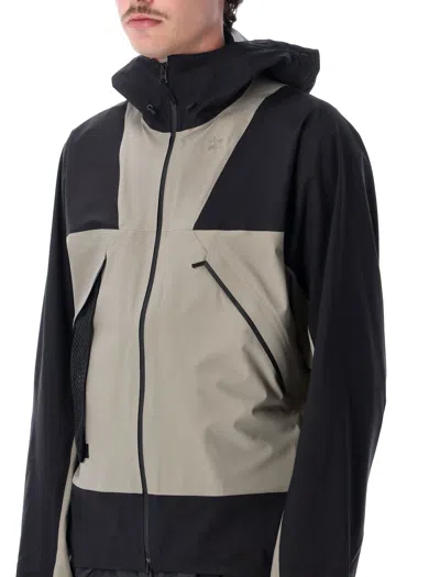 Goldwin Pertex Shield Pro Jacket In Black