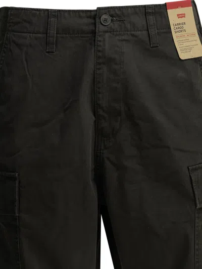 Levi's "carrier" Short Cargo In Black