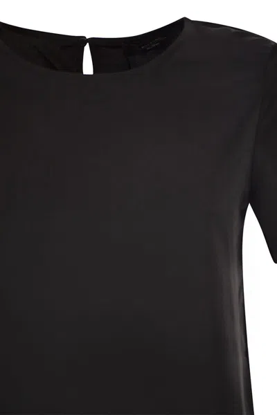 Weekend Max Mara Black Solid Round Neck T-shirt In Black