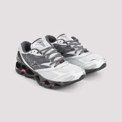 Mizuno Technical Mesh Trainers With A Cushioned Sole In Gray