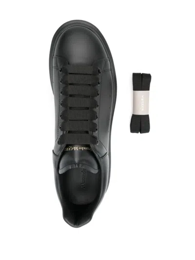 Alexander Mcqueen Men Black Oversize Sneakers With Logo Lettering On The Heel In Leather Man In Black