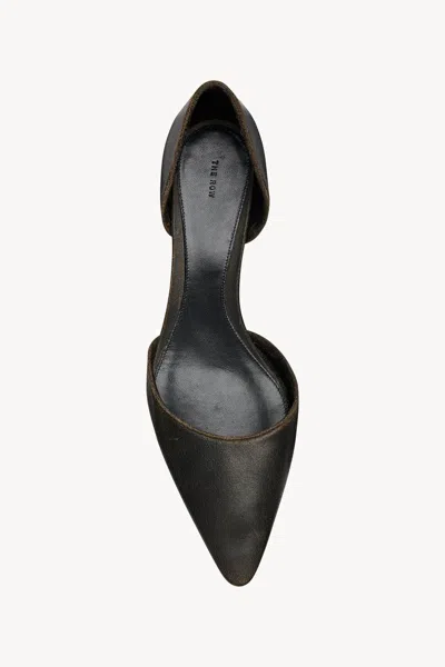 The Row Brown Liisa Kitten Dorsay Pumps In Black