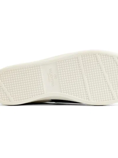 Valentino Garavani Minimalist Leather Sneakers With Contrasting Stripe Detail And Vlogo Signature In White