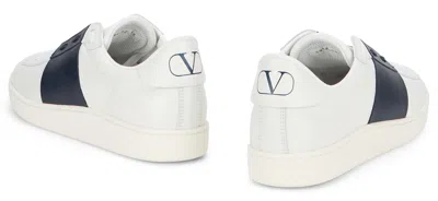 Valentino Garavani Minimalist Leather Sneakers With Contrasting Stripe Detail And Vlogo Signature In White