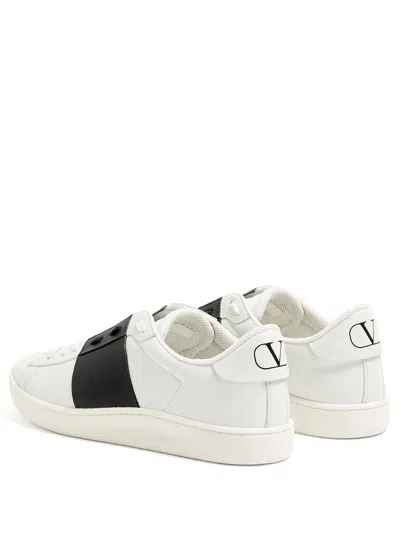 Valentino Garavani Minimalist Leather Sneakers With Contrasting Stripe Detail And Vlogo Signature In White