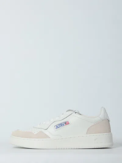 Autry Medalist Perforated Sneakers In White