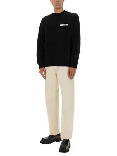 Jacquemus Mens Black Grosgrain-logo Long-sleeve Cotton T-shirt In Black