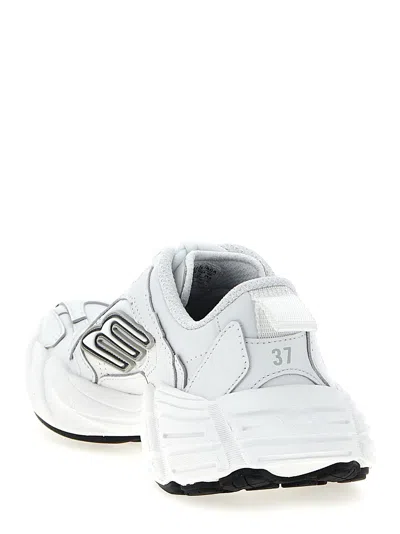 Balenciaga Women Monday Low-top Sneakers In Leather In White