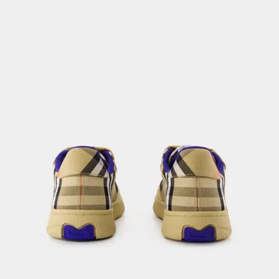 Burberry Embroidered Canvas Terrance Sneakers In Multi