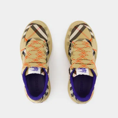 Burberry Embroidered Canvas Terrance Sneakers In Multi