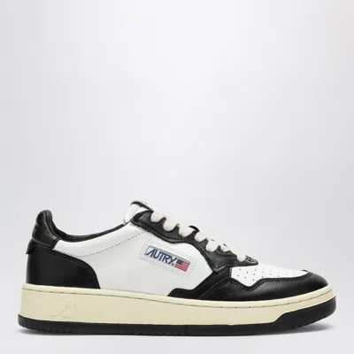 Autry Medalist Low Sneakers In Calf Leather With Perforated Toe In Black