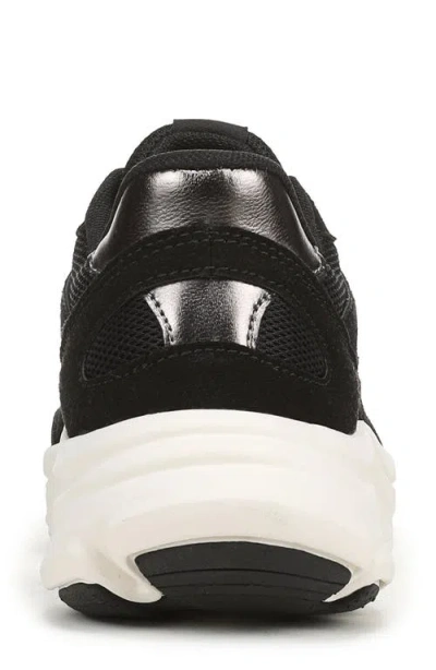 Ryka Rykä Devine Sneaker