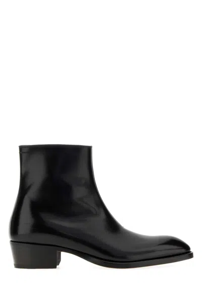 Tom Ford Vincent Burnished Leather Ankle Boots In Black