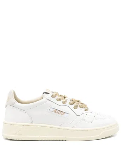 Autry Medalist Leather Low-top Sneakers In Neutral