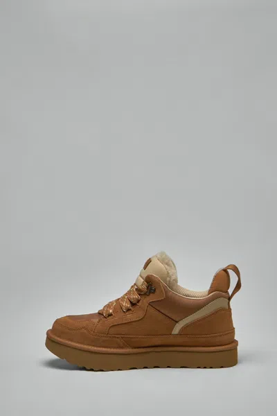 Ugg Stylish Boot-style Sneakers With Plush Lining In Brown