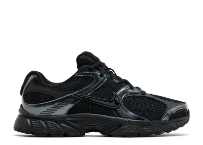 Nike V5 Rnr In Black