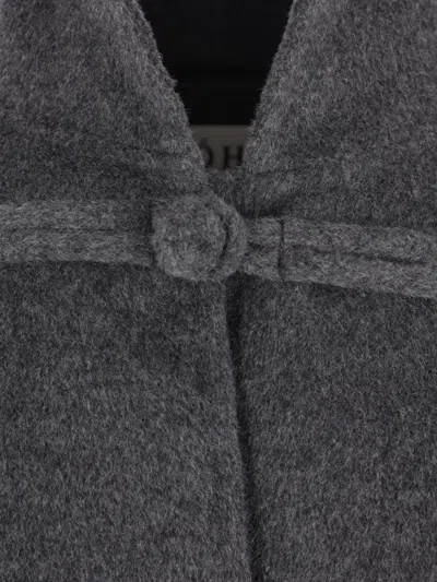 Rohe Pankou Wool And Cashmere-blend Cape In Gray
