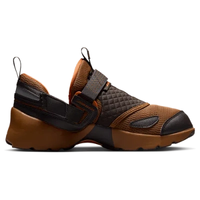 Jordan Trunner Lx Sneakers In Orange