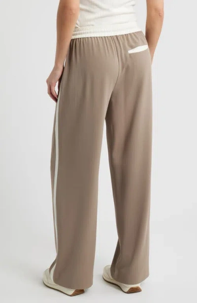 Bernardo Pull On Slim Trouser