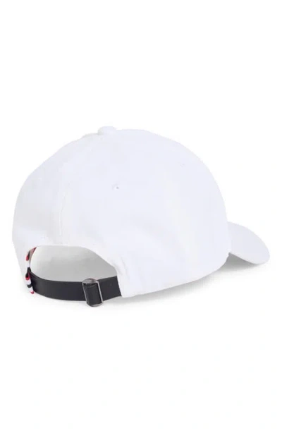 Hunter Logo Baseball Cap In White