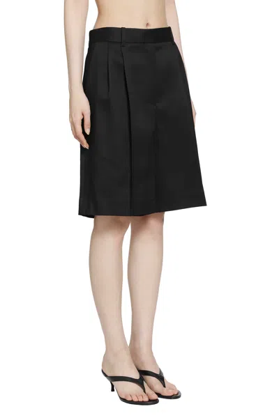 Khaite Auggie Shorts In Black