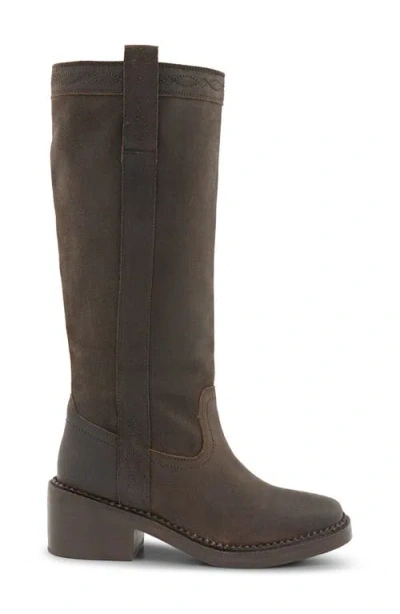 Frye Kate Block Heel Boot In Brown