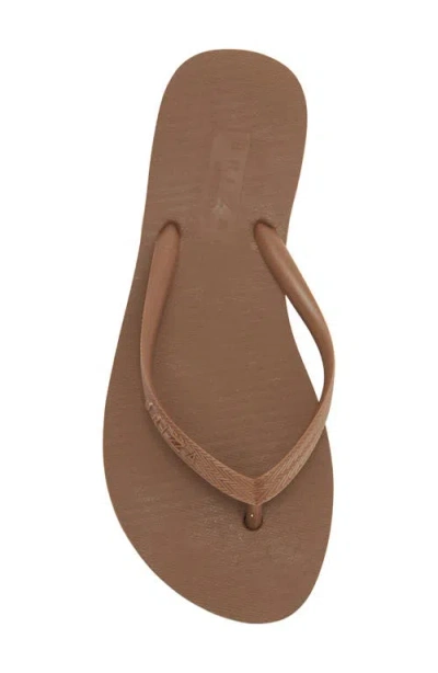 Brizza Flip Flop In Multi