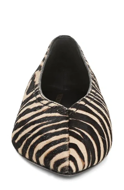 Veronica Beard Bancroft Flat In Black