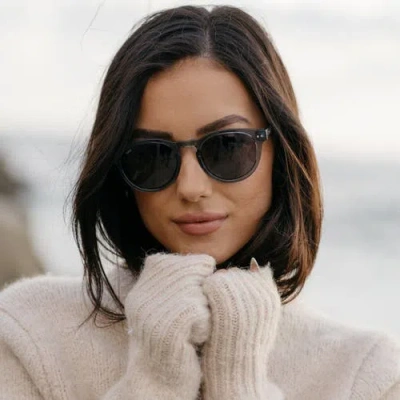 Wmp Eyewear Tate In Red