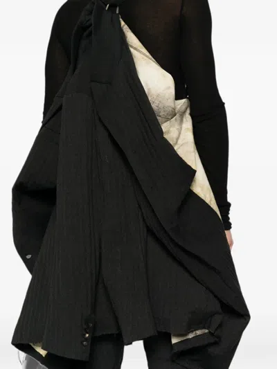 Masnada Herringbone-pattern Buttoned Coat In Black