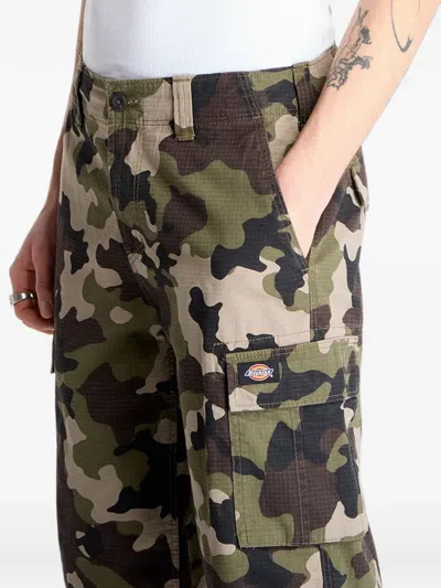 Dickies Eagle Bend Cargo Shorts In Green