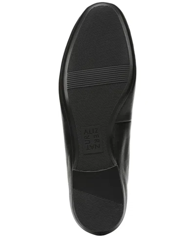 Naturalizer Kendall Flat In Black