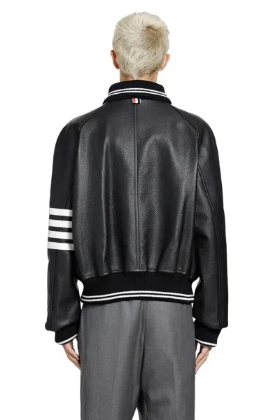 Thom Browne Coat Contrast Stripes Raglan Sleeves Pockets In Black