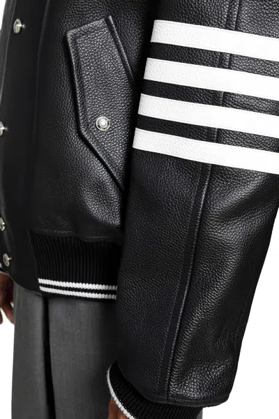 Thom Browne Coat Contrast Stripes Raglan Sleeves Pockets In Black