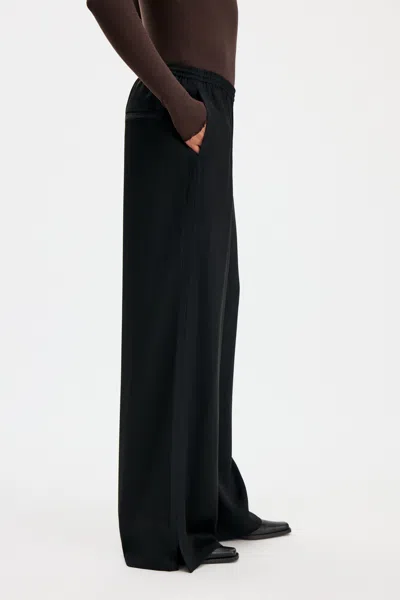 Filippa K Nova Trousers In Black