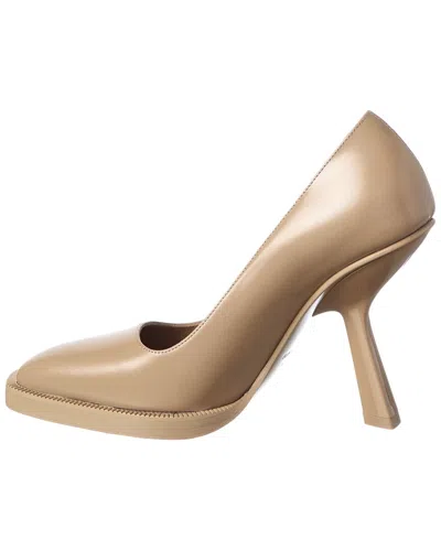 Ferragamo Anser X5 Leather Pumps In Nude